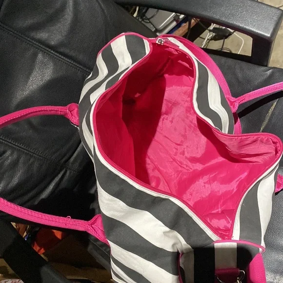 Victoria’s Secret black and white stripes bag - Picture 6 of 9